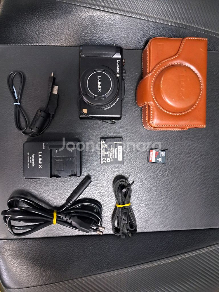 파나소닉 루믹스 DMC-LX7 카메라입니다.--0
