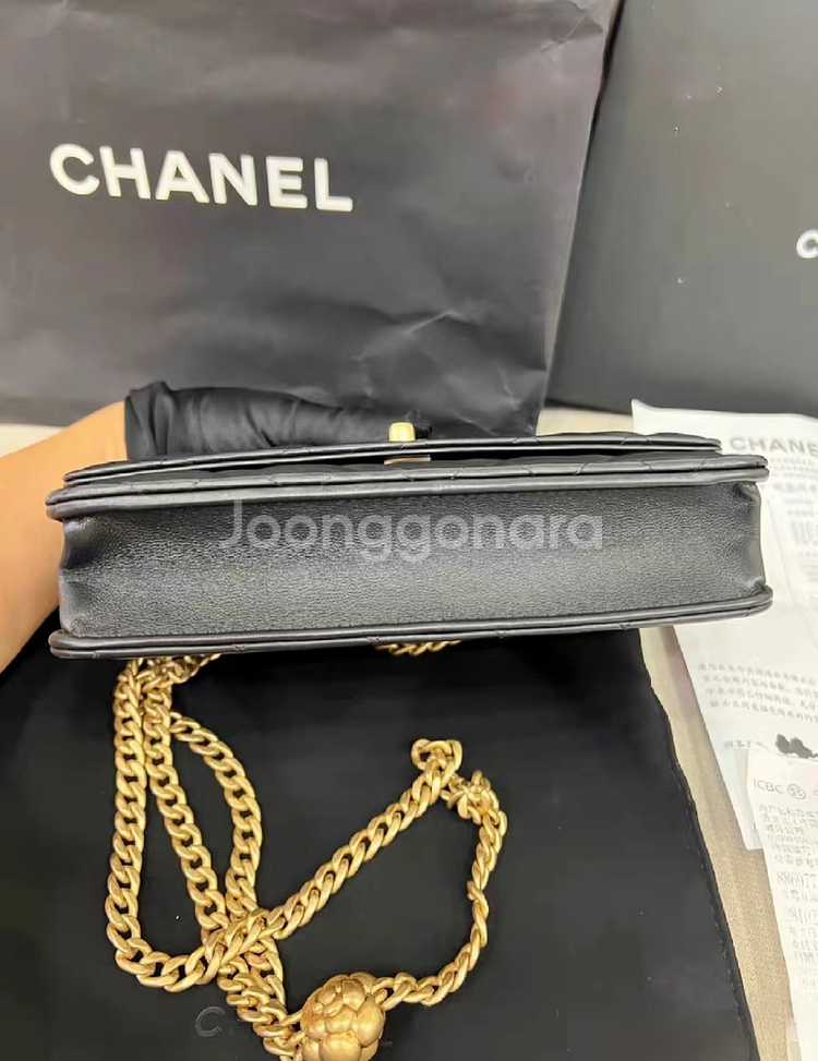 샤넬 까멜리아 골든볼 중고--2