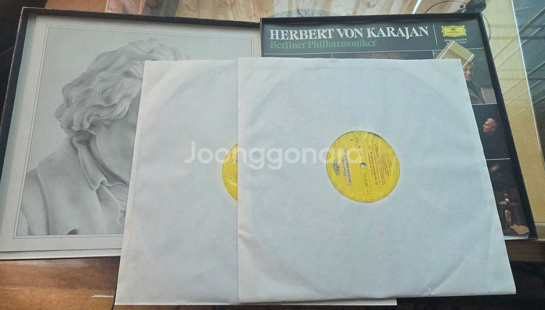 클래식 카라얀지휘 베토벤교향곡 8번9번 2lp box--1