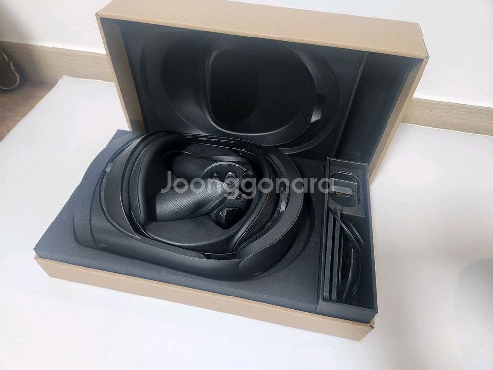 메타퀘스트 프로 팝니다--0