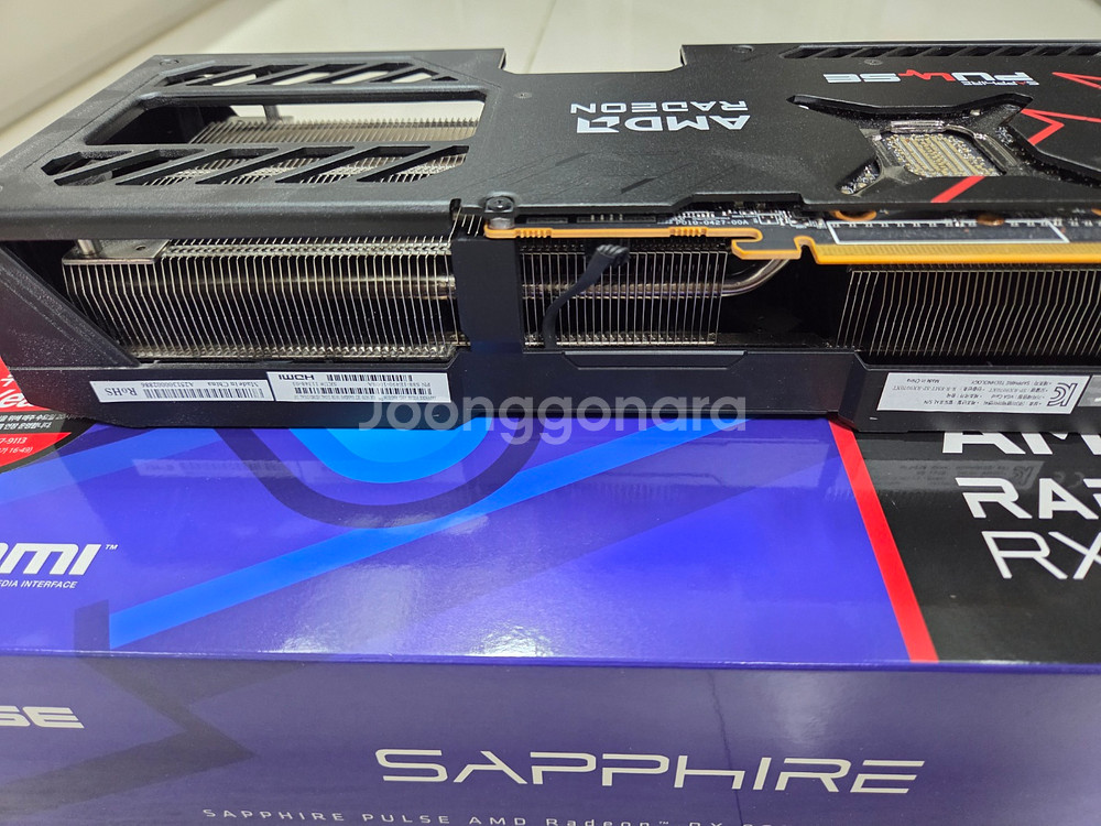 사파이어 RX 9070XT 16GB 판매합니다.--3