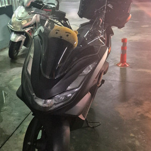 혼다 pcx125 21년식 오토바이 팝니다