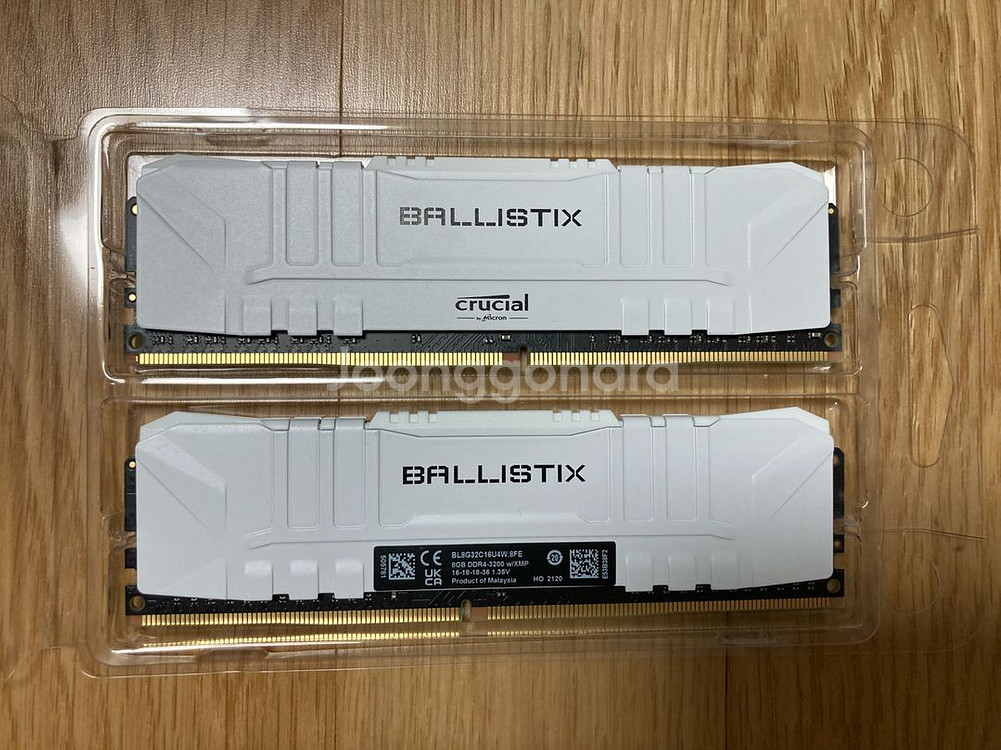 Ballistix DDR4 16GB (8GB x 2)--0