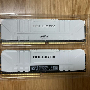 Ballistix DDR4 16GB (8GB x 2)