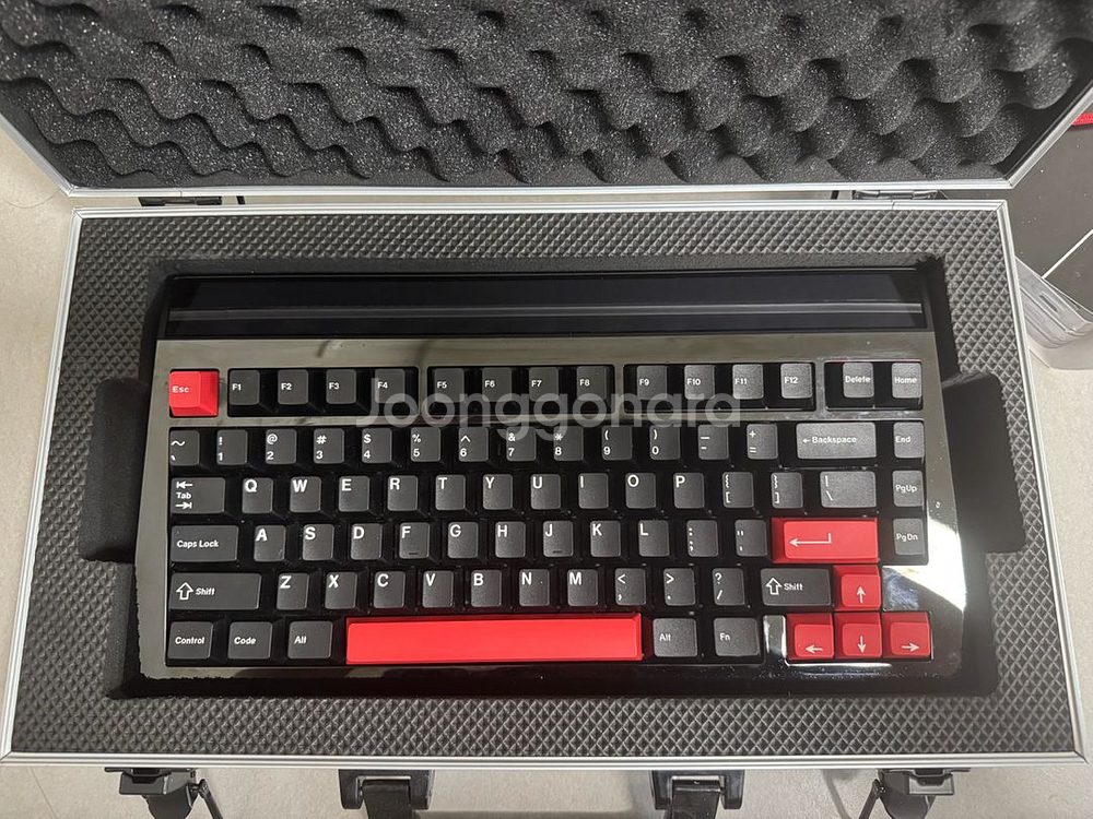 (커스텀키보드)사이버보드r2 젯블랙팝니다--0