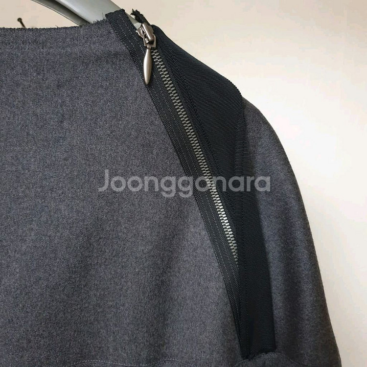 한섬 랑방컬렉션 입체소매 리본바이어스 얇은 모직 원피스--4