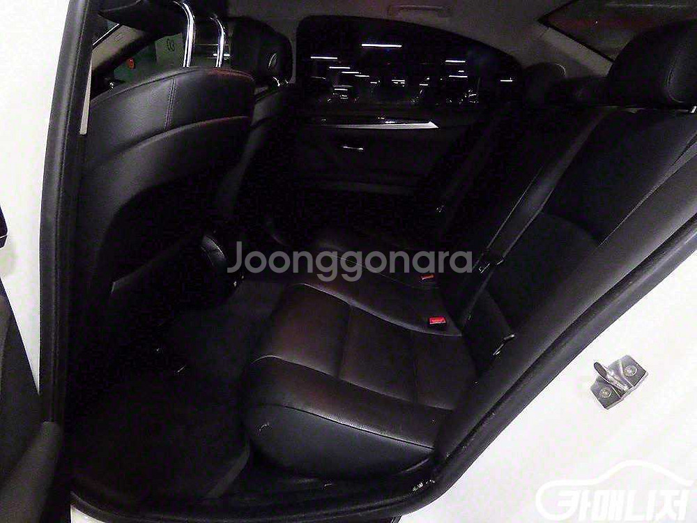 [BMW]5시리즈 (F10) 520d #앱특가--6