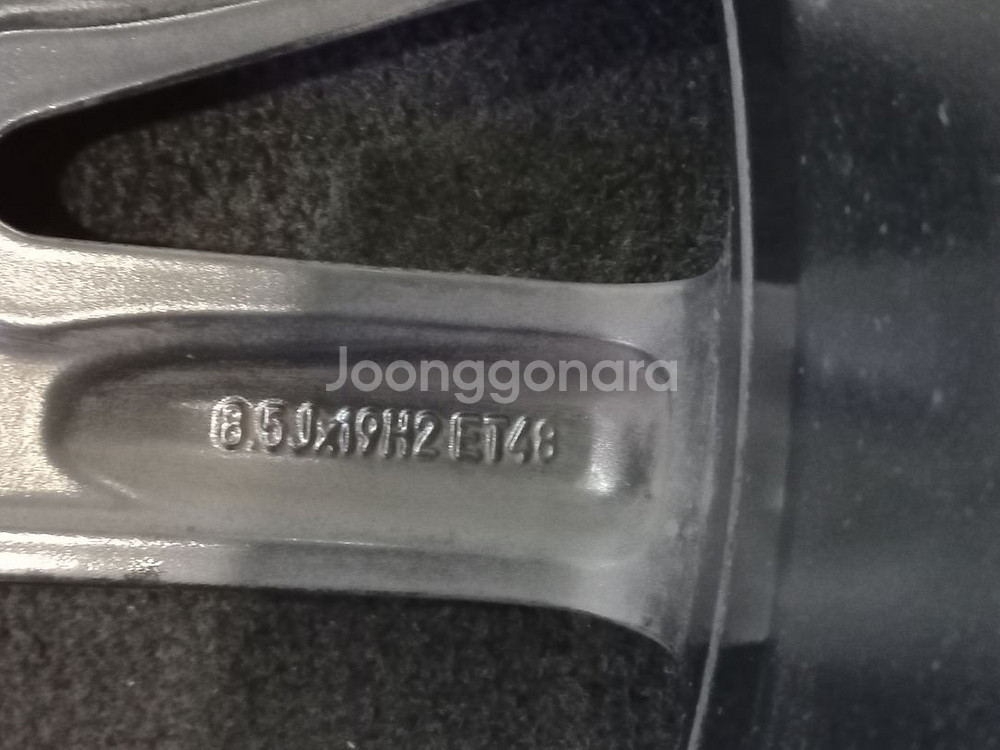 벤츠 W212 쿠페 19인치 정품 중고휠 앞--1