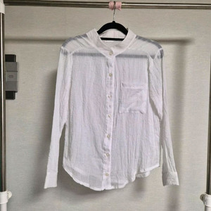 링클 반시스루 흰색 롱 슬리브 셔츠