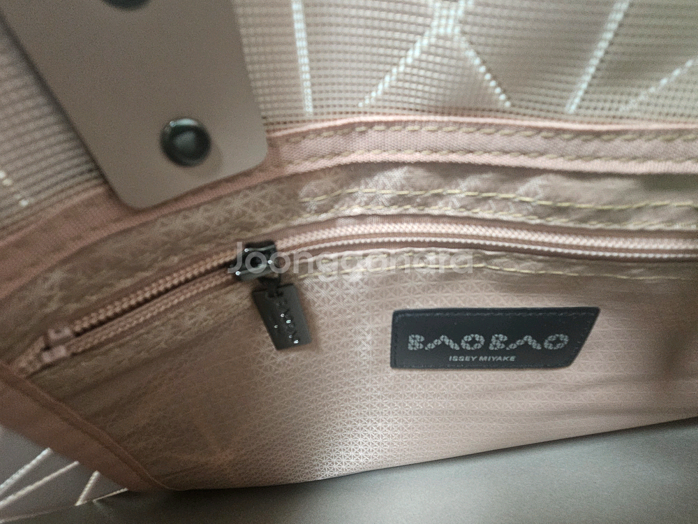 BAOBAO bag st 새제품--2