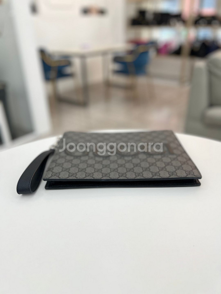 [중고명품 럭스올 울산점]구찌 GG 수프림 로고 클러치--3