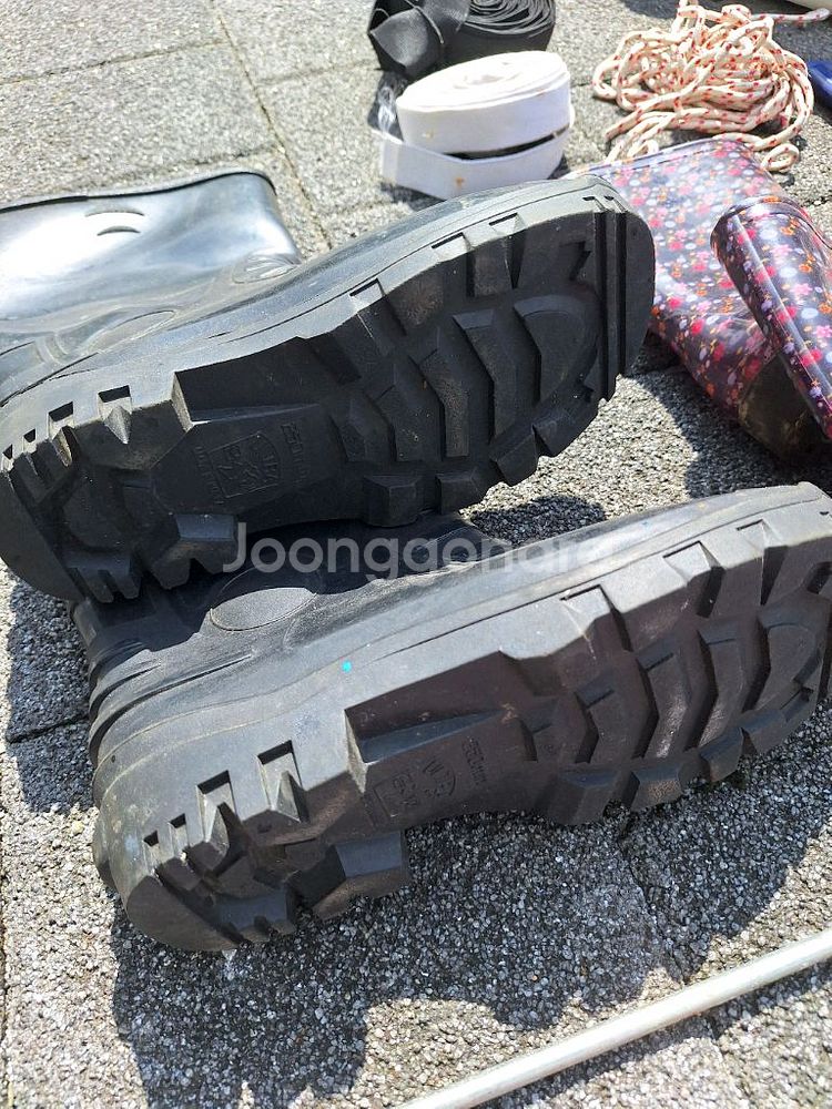 캠핑용품.어망,로프,탄력밴드스텐밥상스텐국자삽,장화들견인--5