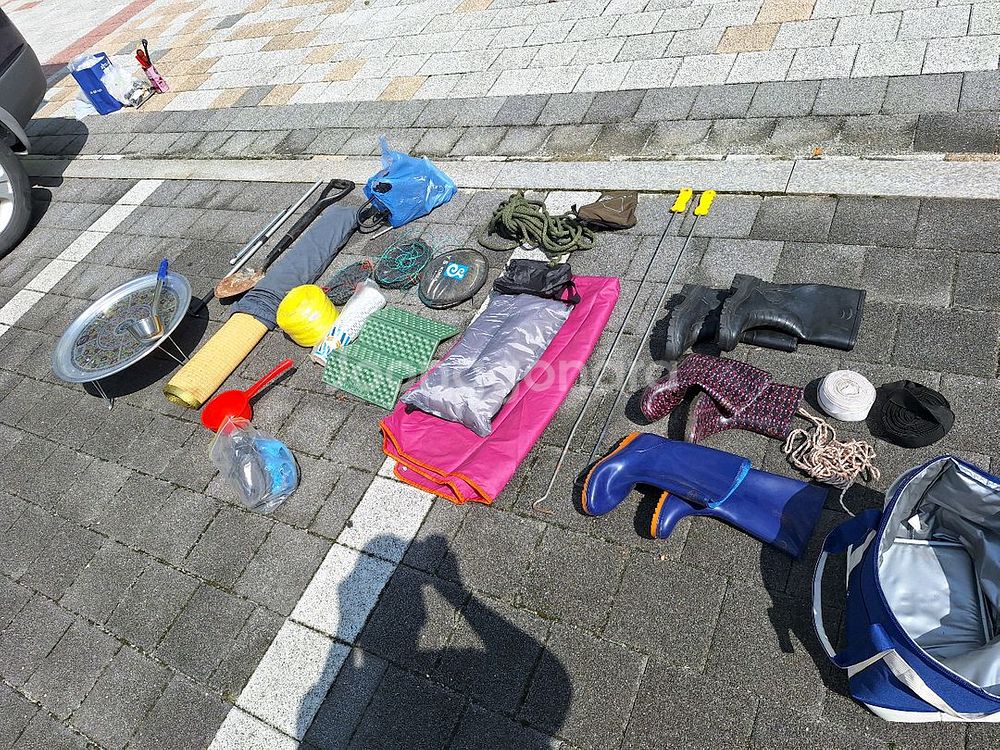 캠핑용품.어망,로프,탄력밴드스텐밥상스텐국자삽,장화들견인--6
