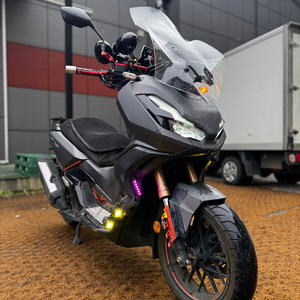 혼다 ADV350 24년식 6만Km 판매합니다.