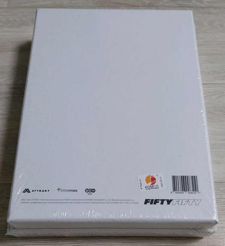 택포] 피프티 피프티 EP 1집 THE FIFTY 초판--1