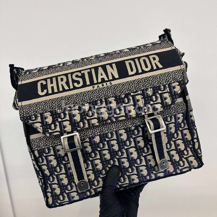 디올 오블리크 캠프백--1