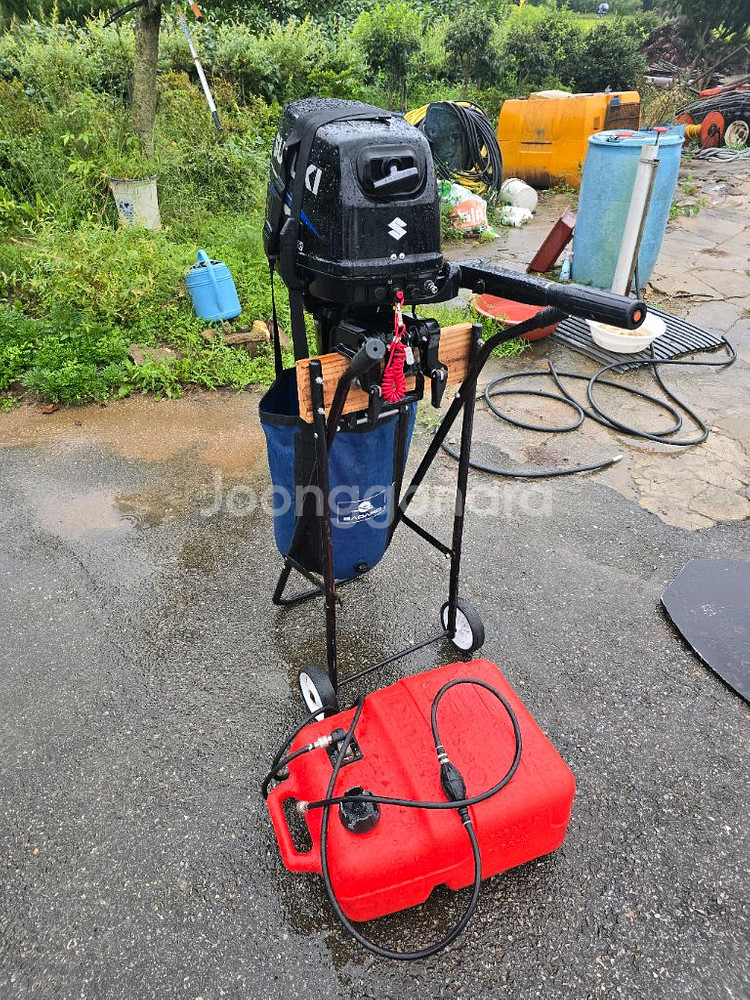 고무보트 블랙바이슨300+스즈키 15마력 팝니다.--1