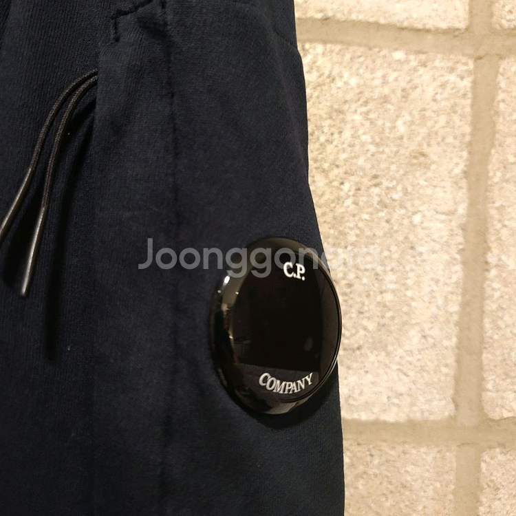 CP컴퍼니 렌즈와펜 긴팔 2XL--2