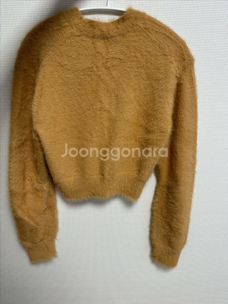 렉토 롱헤어 브이넥 크롭 니트탑 베이지--2