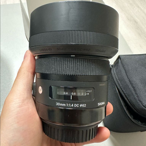 시그마 30mm f1.4 캐논 마운트