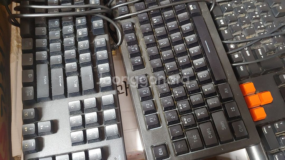 부품용 키보드 9종 팝니다.(앱코,제닉스등기계식키보드)--6