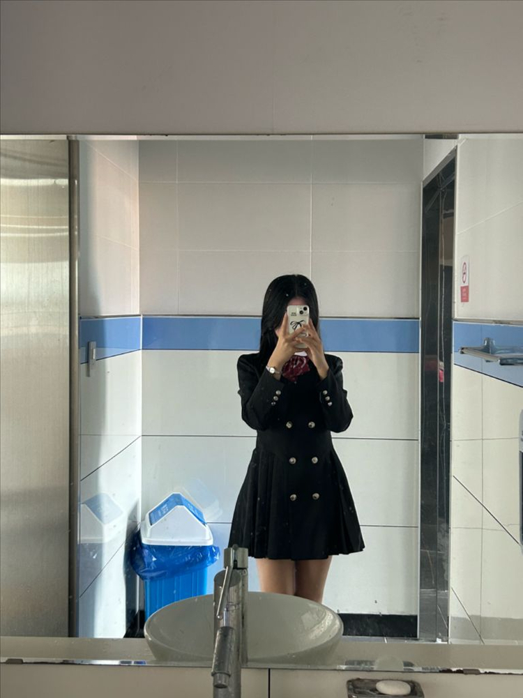 프레피 교복/영국교복 졸업사진 대여 이미지
