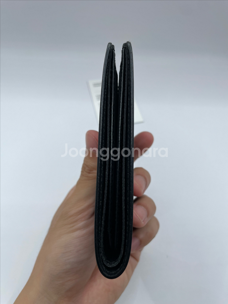 루이비통 에삐 반지갑 블랙 M60332--5