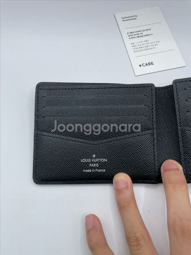 루이비통 에삐 반지갑 블랙 M60332--3