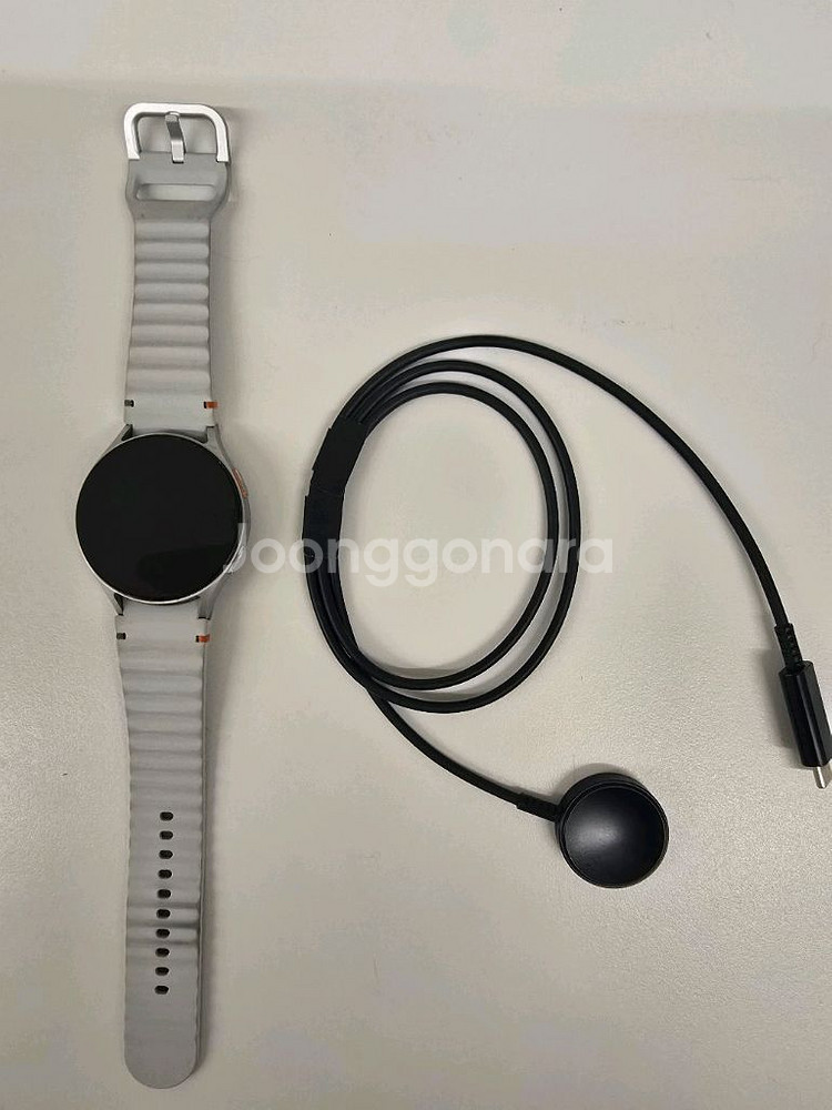 갤럭시워치7 44mm 실버 싸게 팝니다--0