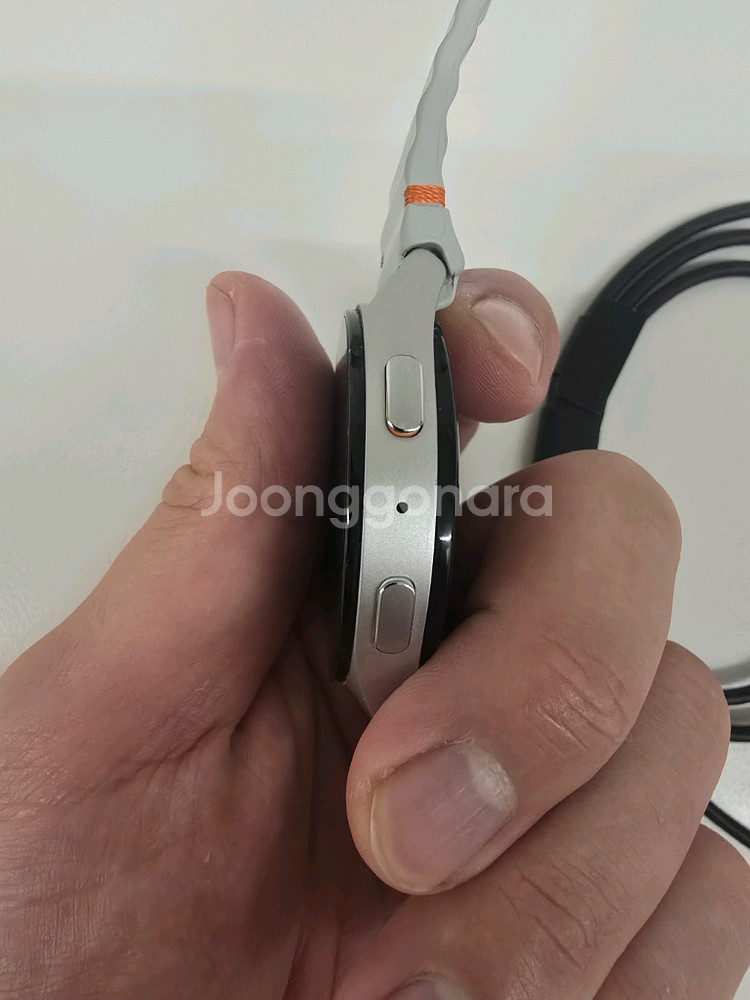 갤럭시워치7 44mm 실버 싸게 팝니다--2