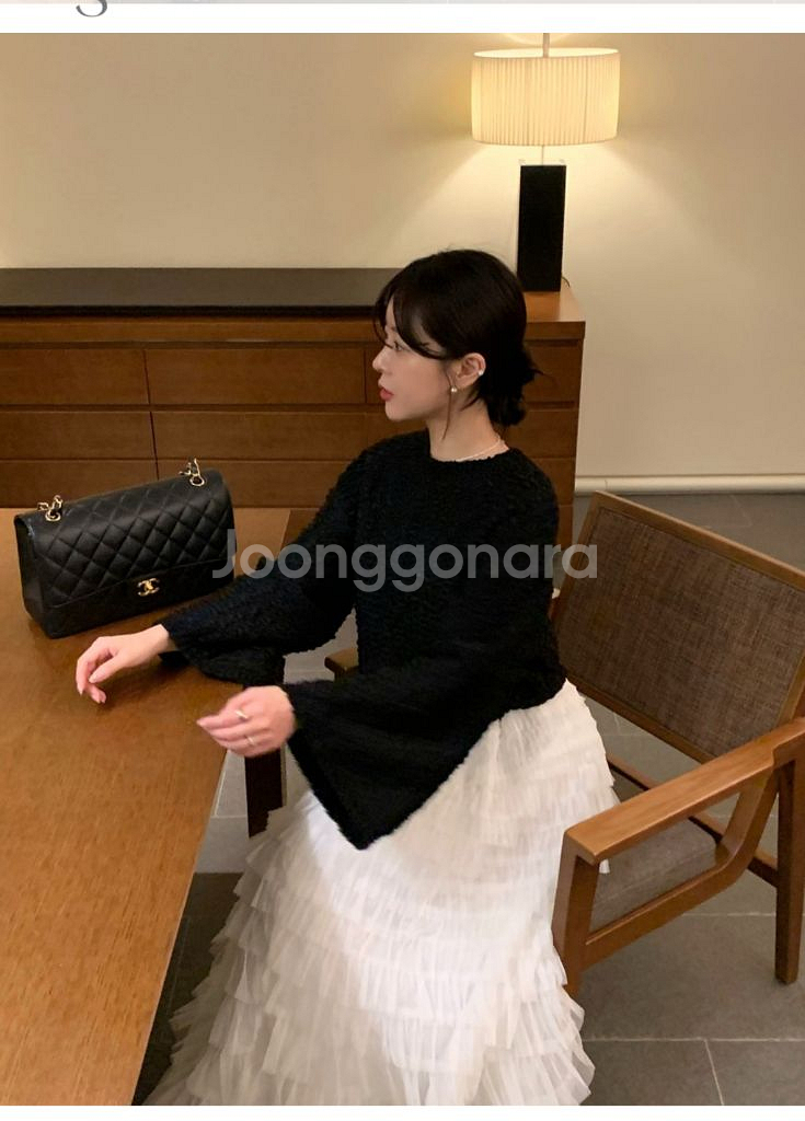 바이씨니 몽글이니트 블랙 새상품--0