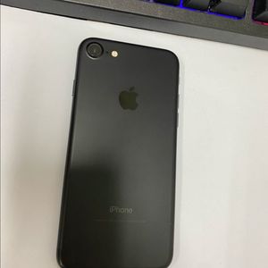 아이폰7 매트블랙 A급 128GB 배터리100%
