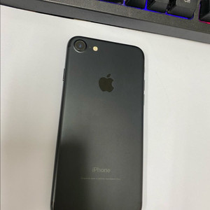 아이폰7 매트블랙 AA급 128GB 배터리98%