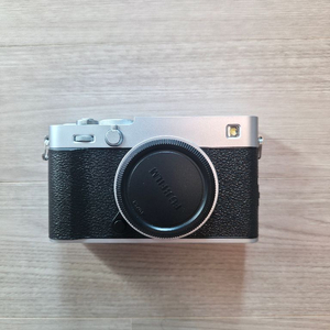 후지필름 x-e5 / 티티아티산 27mm