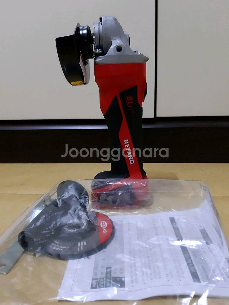 계양 충전그라인더 DG 18BLZ 100S (몸체만)--0