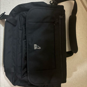 캉골 메신저백 이미지