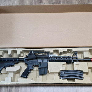 WE M4 A1 RIS GBB 팝니다