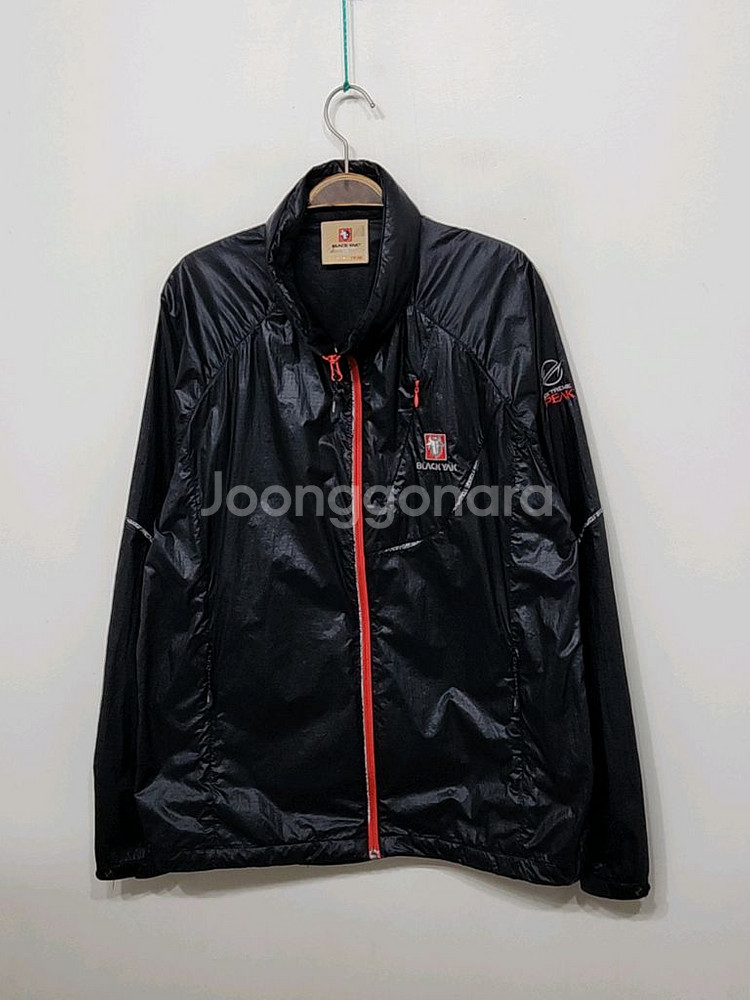 (XL) 블랙야크 바람막이 점퍼 블랙 아웃도어 등산자켓--0