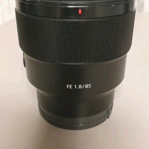 소니 FE 85mm F1.8 렌즈