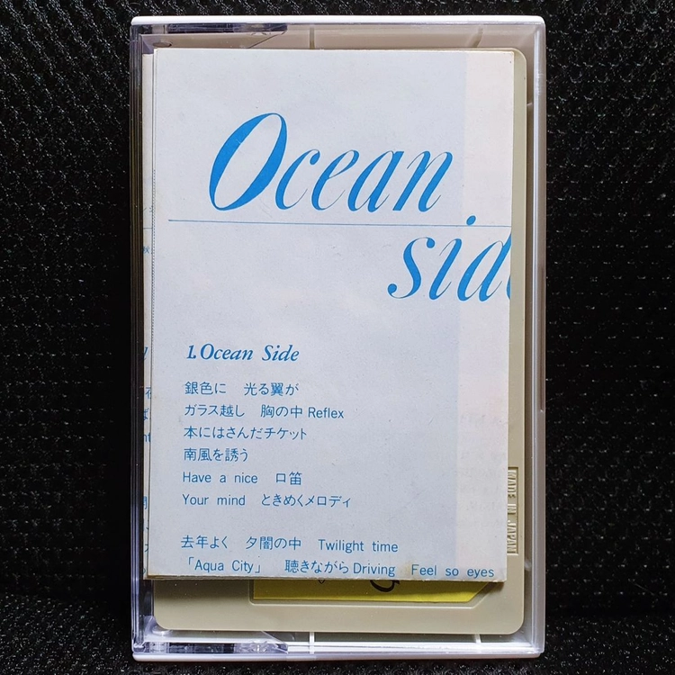 키쿠치 모모코 OCEAN SIDE 카세트 테이프 이미지