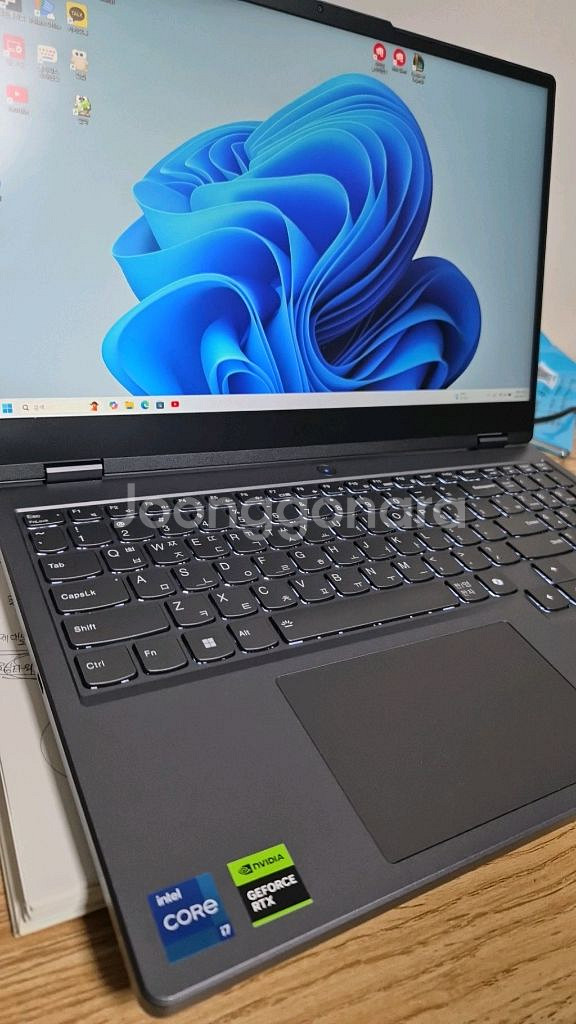 게이밍 노트북 15.6 Lenovo Legion 5i--11
