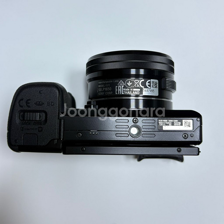 소니 A6000 번들렌즈(16-50) A급--7