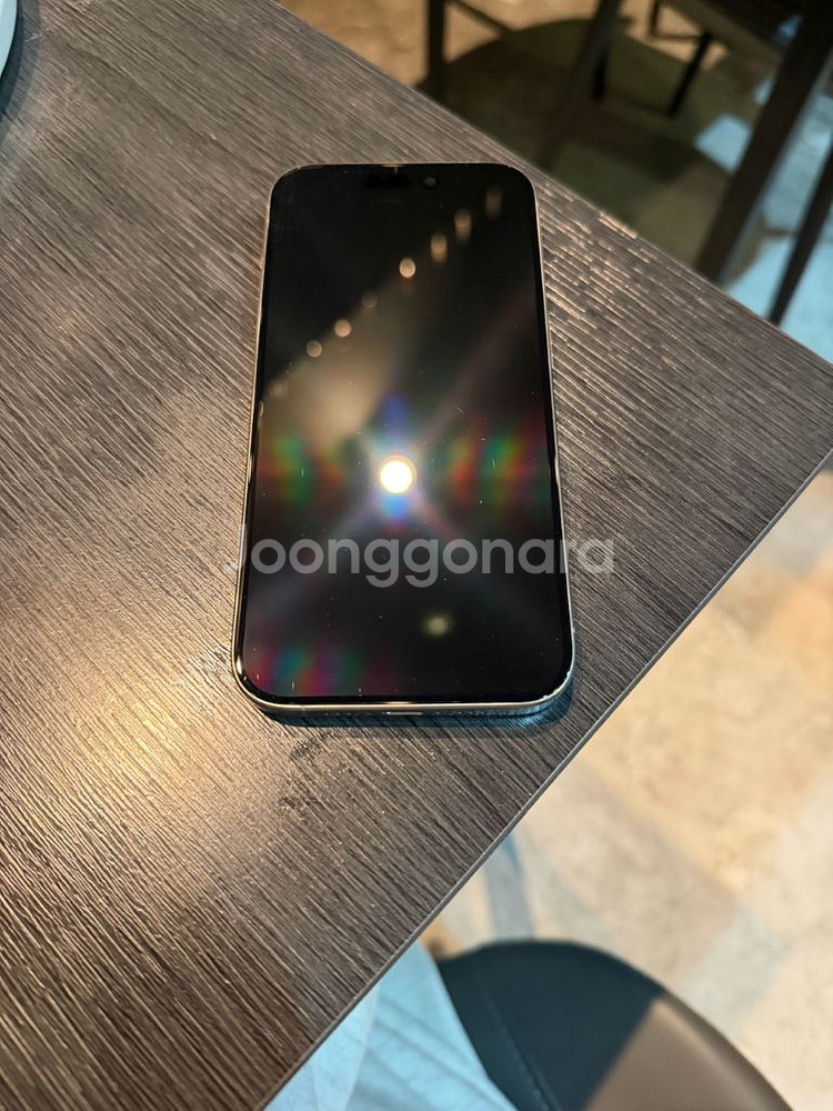 아이폰 15 pro 128기가 내츄럴(실버) 색상 판매--7