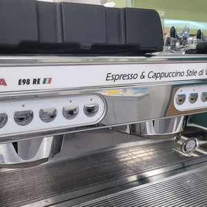 커피머신 온수디스펜서