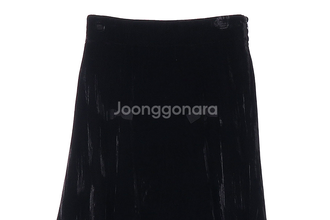 [S]모조에스핀 블랙 벨벳 리본 롱 플레어스커트 셋업--1