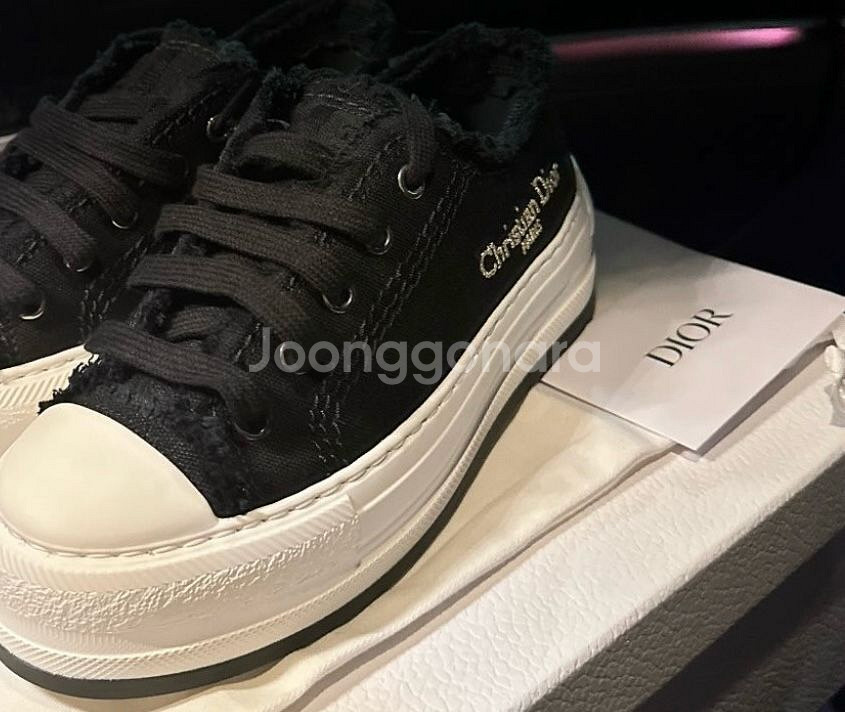 디올 스니커즈--1