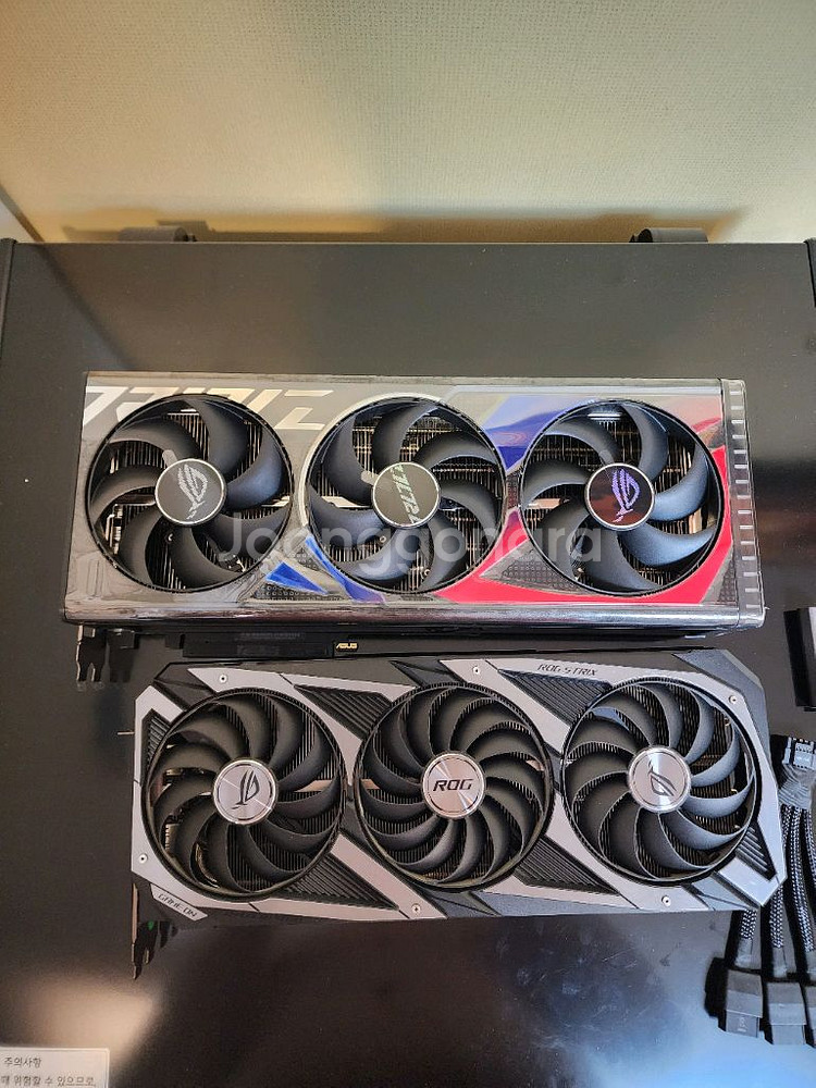 ASUS ROG RTX4090 그래픽카드--1