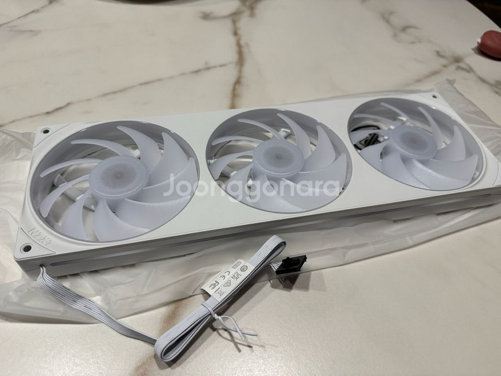 nzxt kraken elit360 v2 쿨러 3팬--0
