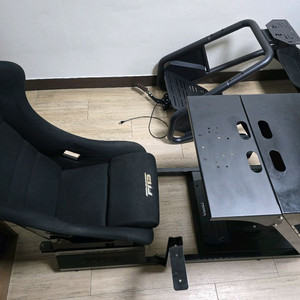 pns 레이싱휠 거치대 판매합니다