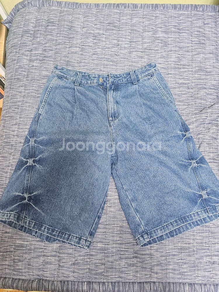(무신사)어반디타입 커브드 도밍고 워싱 버뮤다 팬츠--5